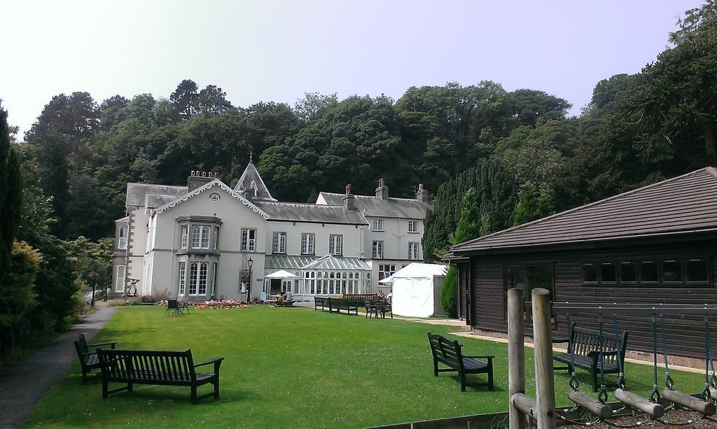 Lambert Manor Hotel Grange-over-Sands Zimmer foto